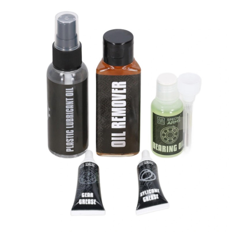 KIT D'ENTRETIEN 8 EN 1 SPECNA ARMS