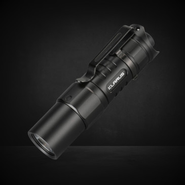 LAMPE TACTIQUE COMPACTE...